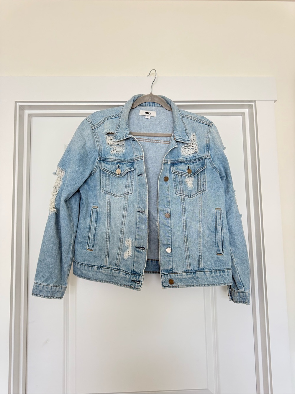 JBD Light Wash Distressed Denim Jacket Women’s